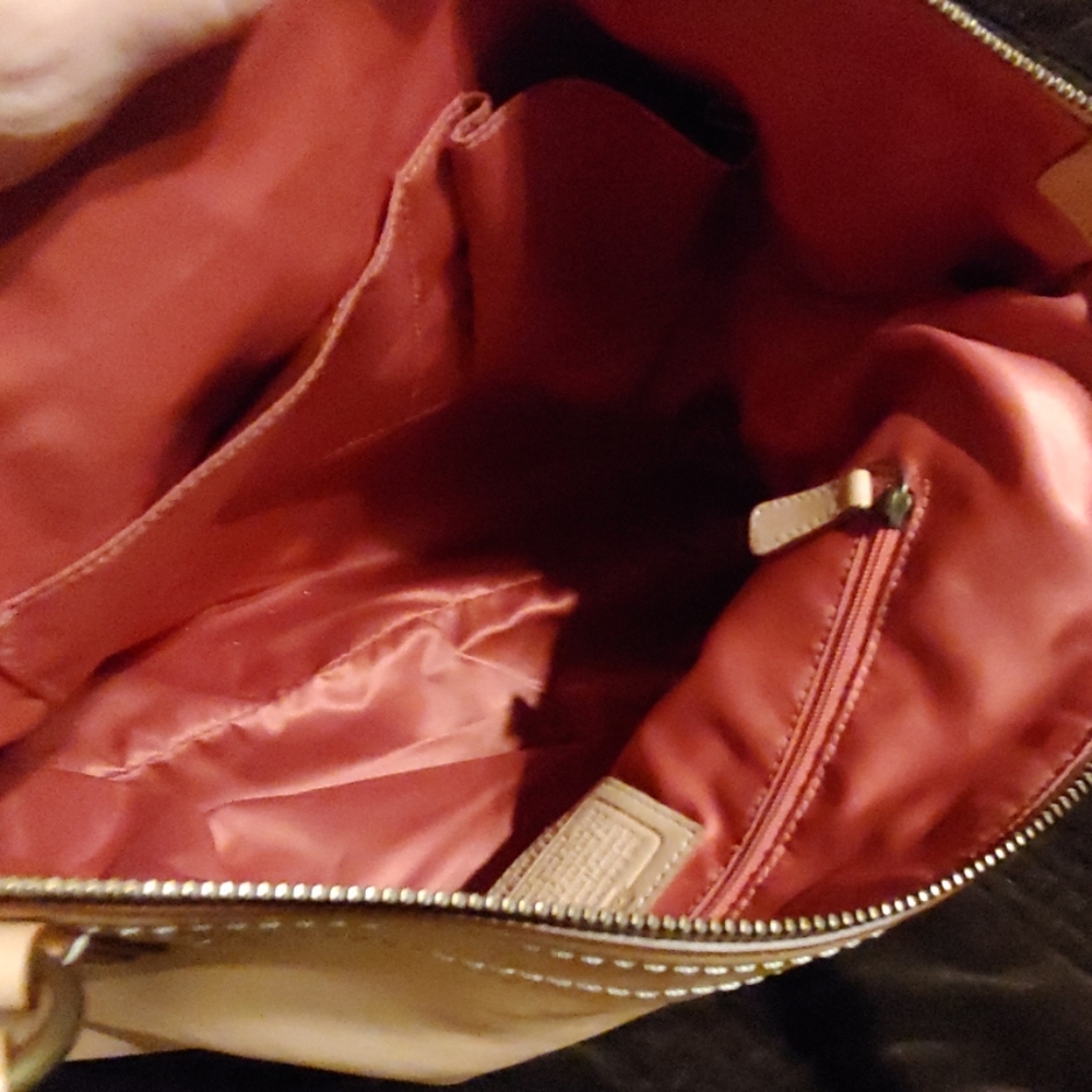 Coach purse - Picture 6 of 7